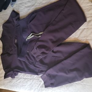 Figs Purple Shadow scrub set